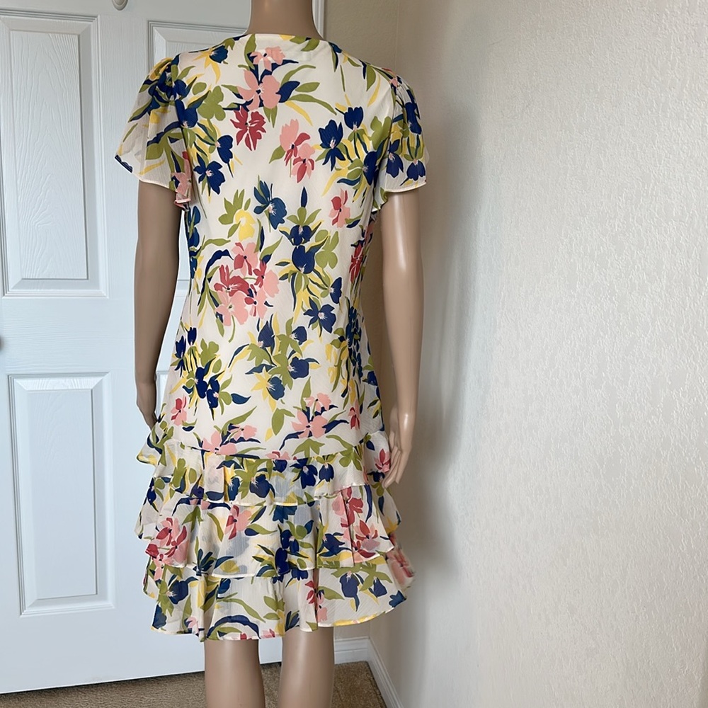 RALPH LAUREN Elegant Cream Maxi Dress. - Picture 2 of 14